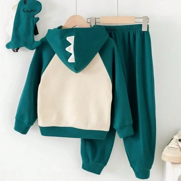 Sz 4Y Shein 3 pcs set boys Green Dinosaur Hoodie and Pants Set - Picture 2 of 16